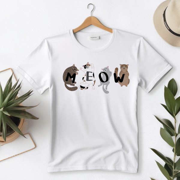 Meow feliratú póló színes cicákkal